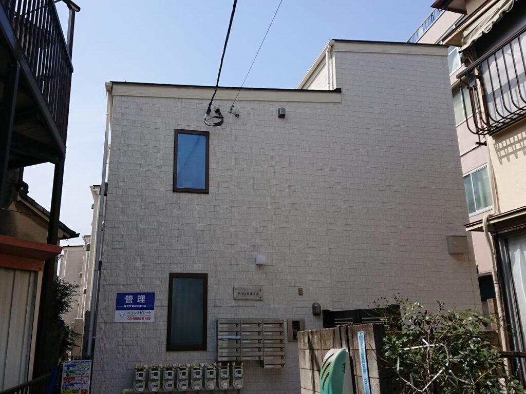 Plau京成立石